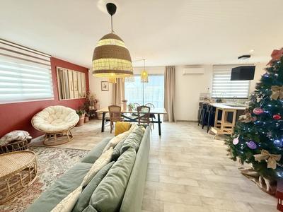 Pavillon - 98 m² - 4 pièces