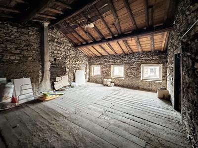 Appartement - 121 m² - 3 pièces