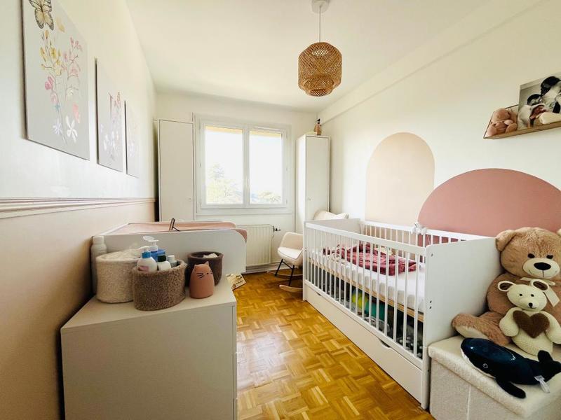 Appartement - 75 m² - 4 pièces