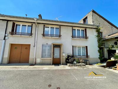 Maison de village - 131 m² - 5 pièces