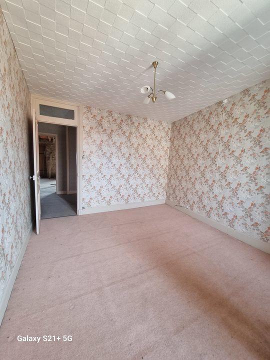 Maison de village - 250 m² - 10 pièces