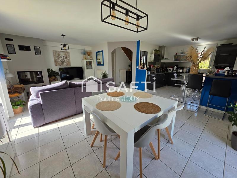 Maison - 151 m² - 6 pièces