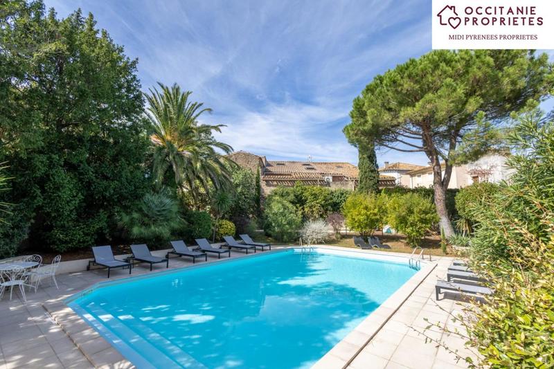 Maison de maîtres - 540 m² - 13 pièces