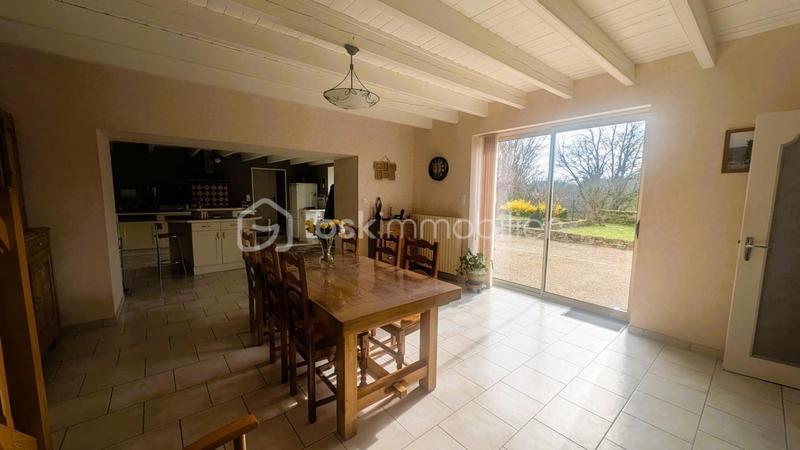 Maison en pierre - 110 m² - 6 pièces