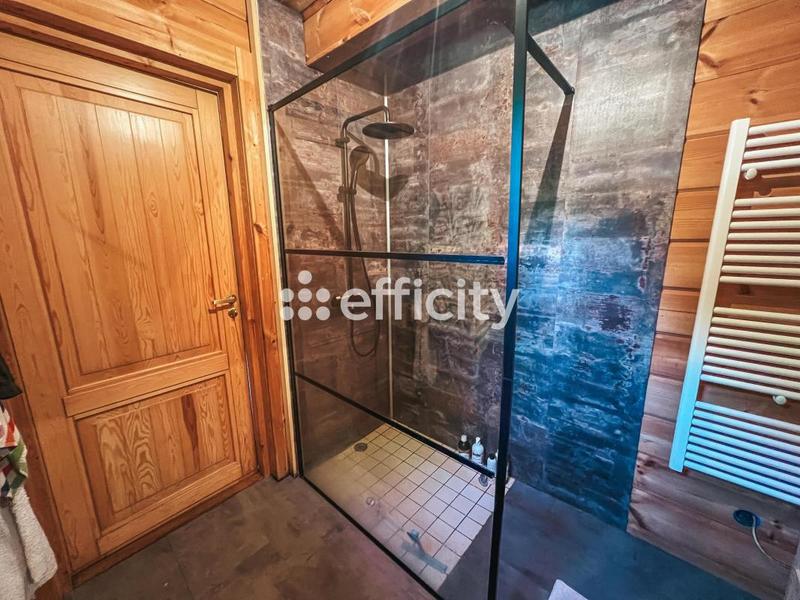 Maison - 160 m² - 6 pièces