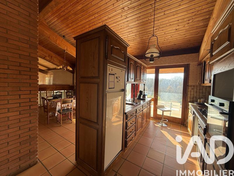 Maison de maîtres - 214 m² - 7 pièces