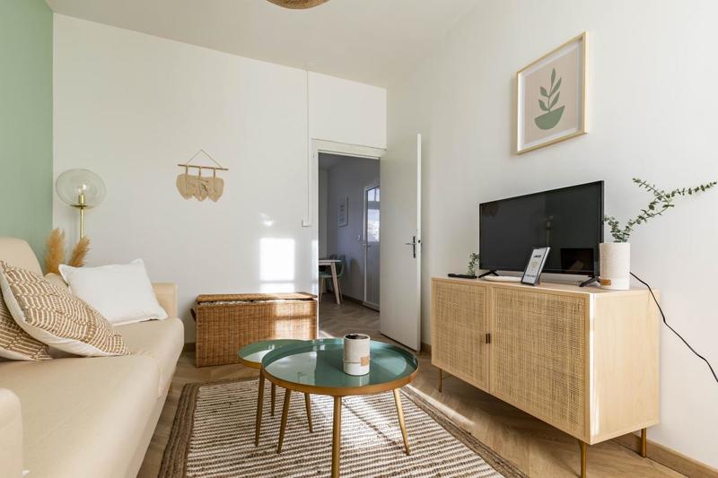 Immeuble - 110 m² - 6 pièces