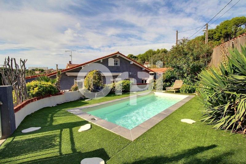 Maison - 110 m² - 5 pièces