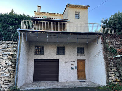 Maison - 136 m² - 4 pièces