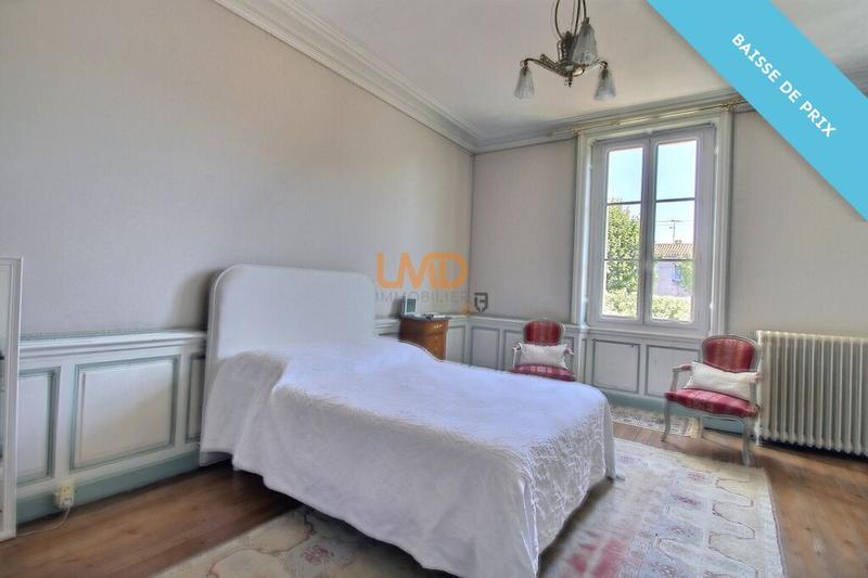 Maison bourgeoise - 217 m² - 6 pièces