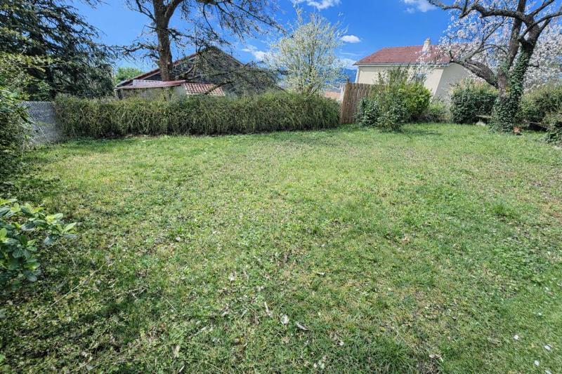 Terrain constructible - 400 m²