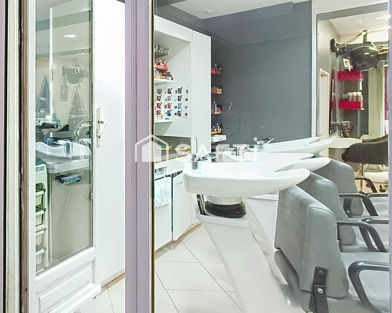 Local commercial - 65 m² - 2 pièces