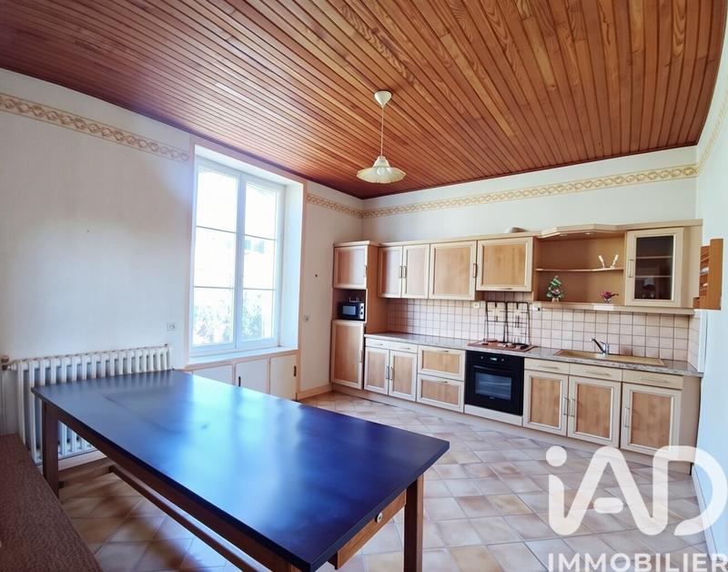Maison - 145 m² - 7 pièces