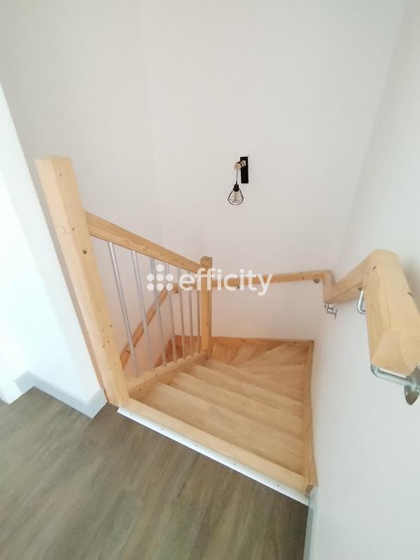 Maison - 76 m² - 4 pièces