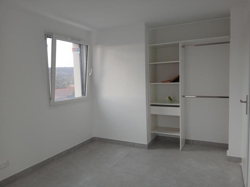 Maison - 98 m² - 5 pièces