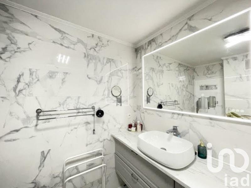 Appartement - 90 m² - 4 pièces