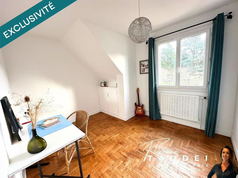 Maison - 125 m² - 7 pièces