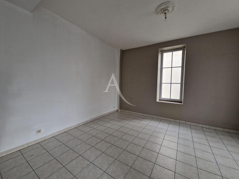 Maison - 85 m² - 3 pièces