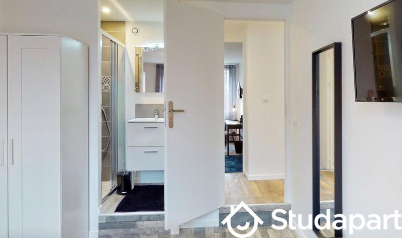 Chambre - 12 m² - 1 pièce