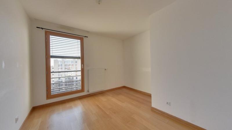 Appartement - 77 m² - 3 pièces