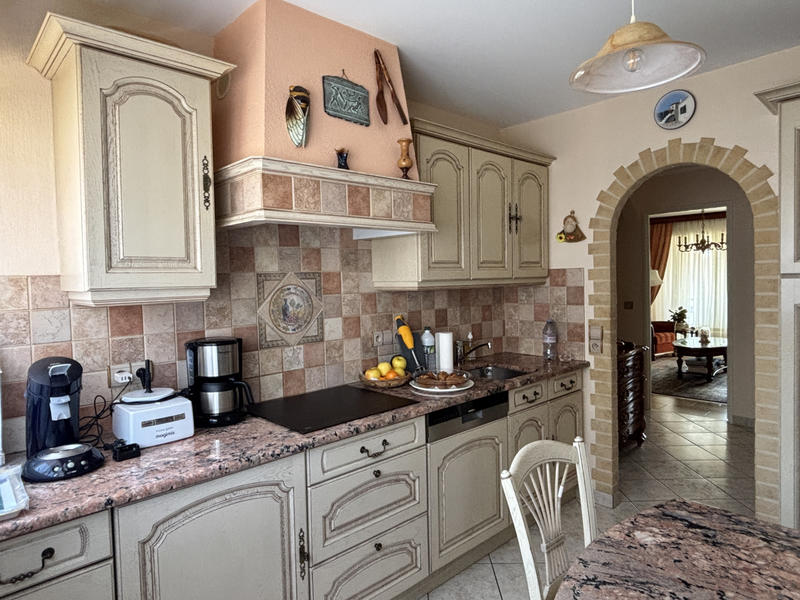 Appartement - 96 m² - 5 pièces