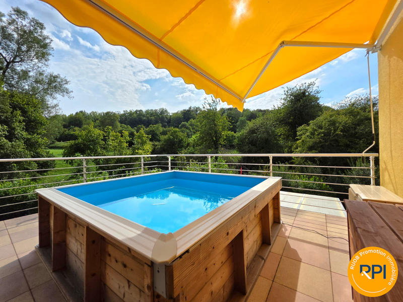 Maison - 321 m² - 9 pièces