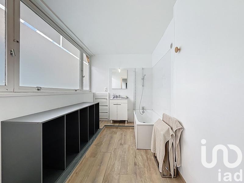 Appartement - 98 m² - 5 pièces