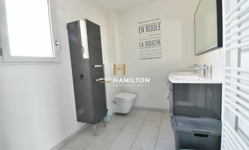 Maison - 89 m² - 4 pièces