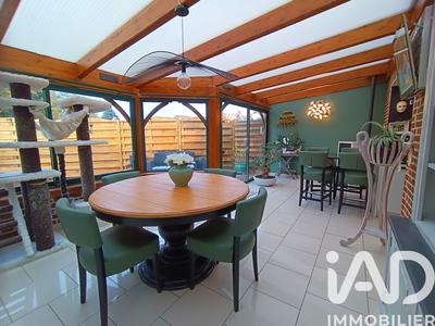 Maison - 110 m² - 4 pièces