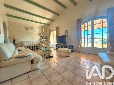 Maison - 332 m² - 10 pièces