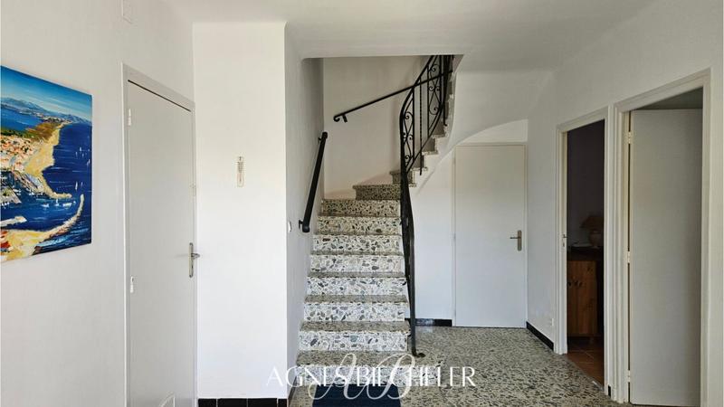 Maison - 103 m² - 4 pièces