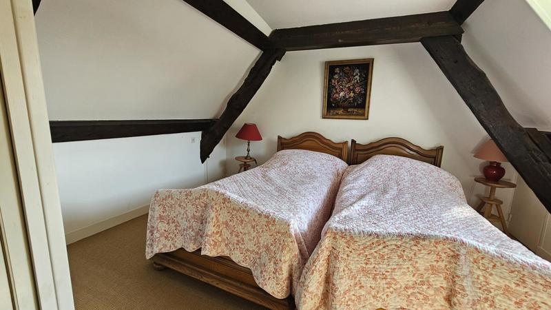 Propriété - 114 m² - 7 pièces