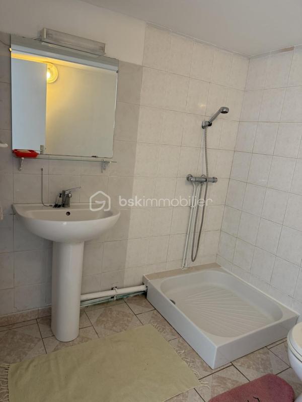 Maison de ville - 80 m² - 5 pièces