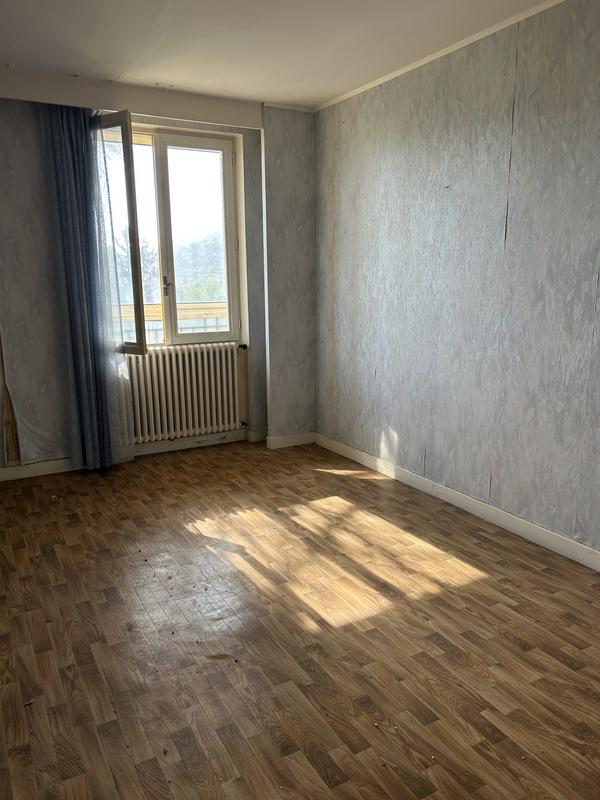 Appartement - 97 m² - 4 pièces