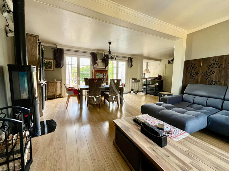 Maison - 149 m² - 7 pièces