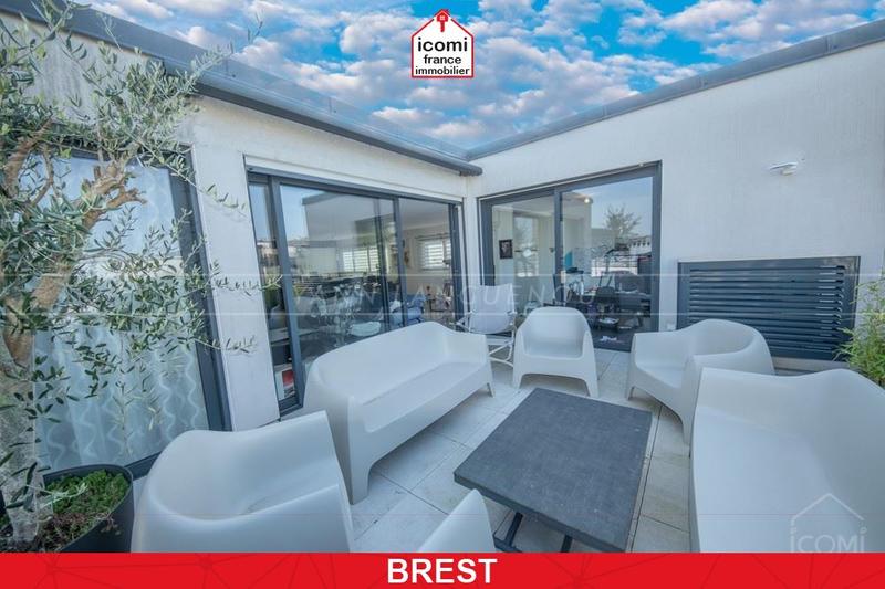 Appartement - 130 m² - 4 pièces