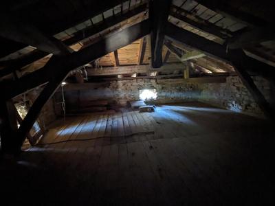 Maison - 95 m² - 3 pièces