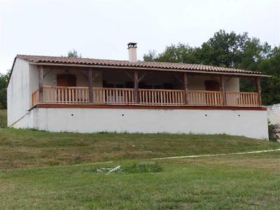 Maison - 135 m² - 4 pièces