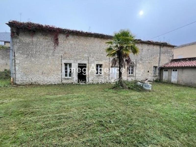 Maison - 400 m² - 16 pièces