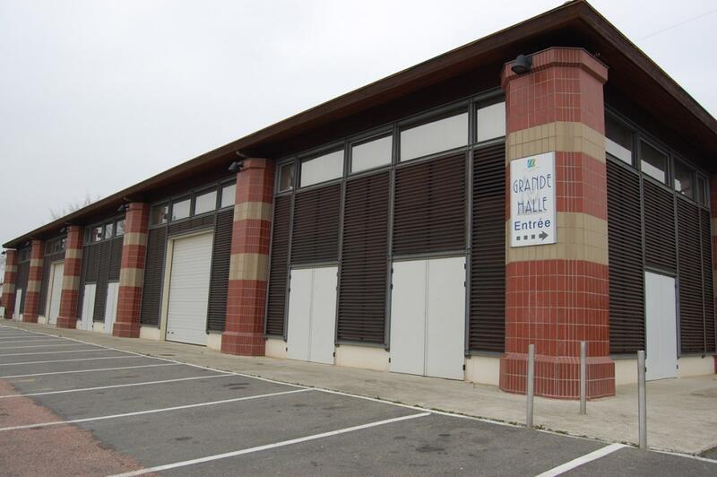 Bourse bd, lire bandes dessinées