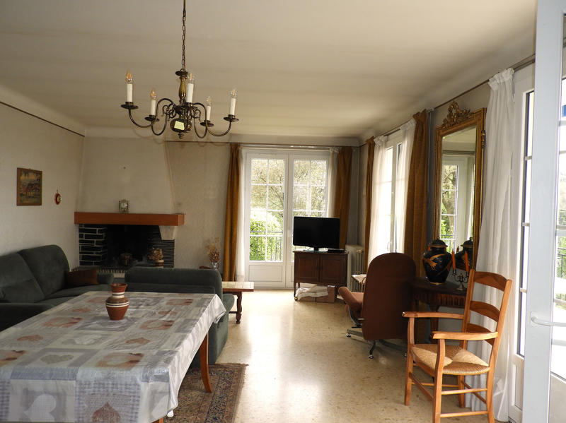 Maison - 165 m² - 6 pièces