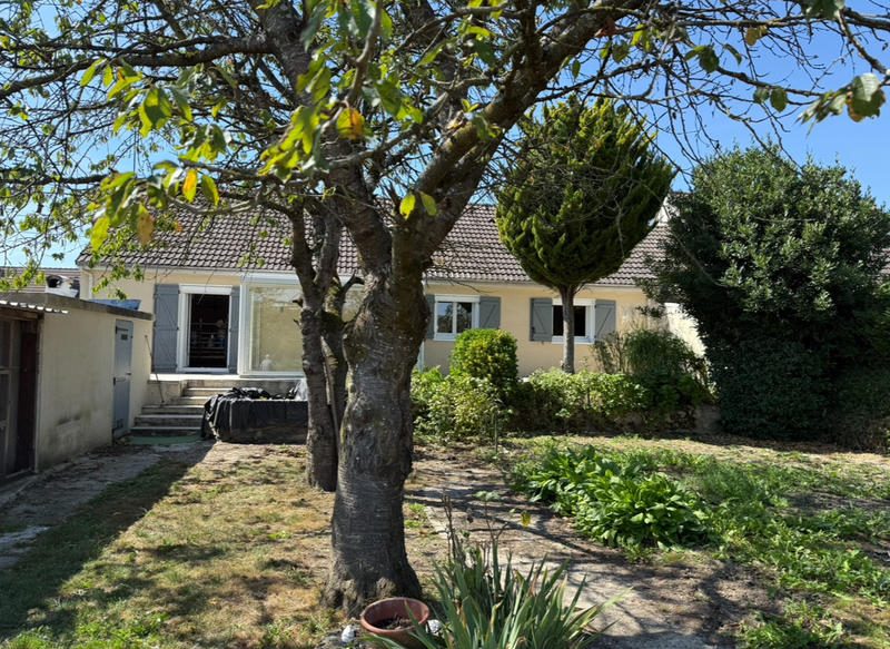 Maison - 96 m² - 5 pièces