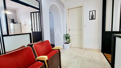 Appartement - 84 m² - 3 pièces