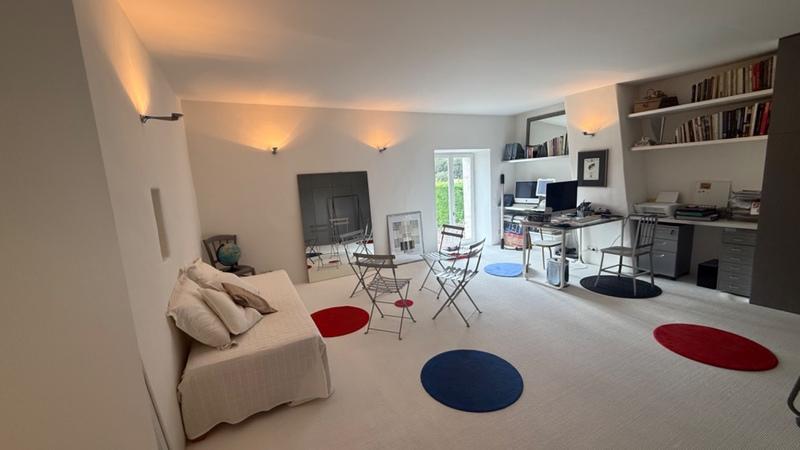 Maison - 289 m² - 5 pièces