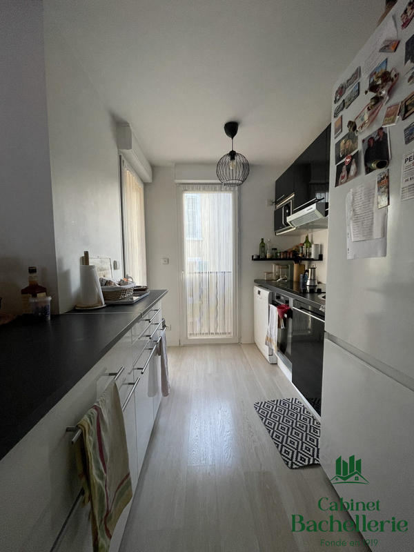 Appartement - 87 m² - 4 pièces