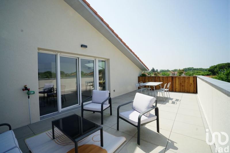 Appartement - 111 m² - 5 pièces