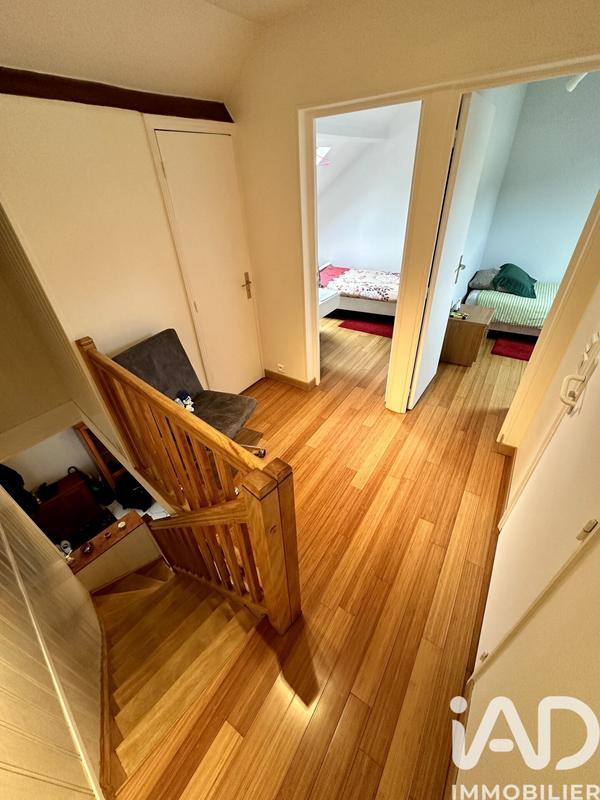 Maison - 95 m² - 5 pièces