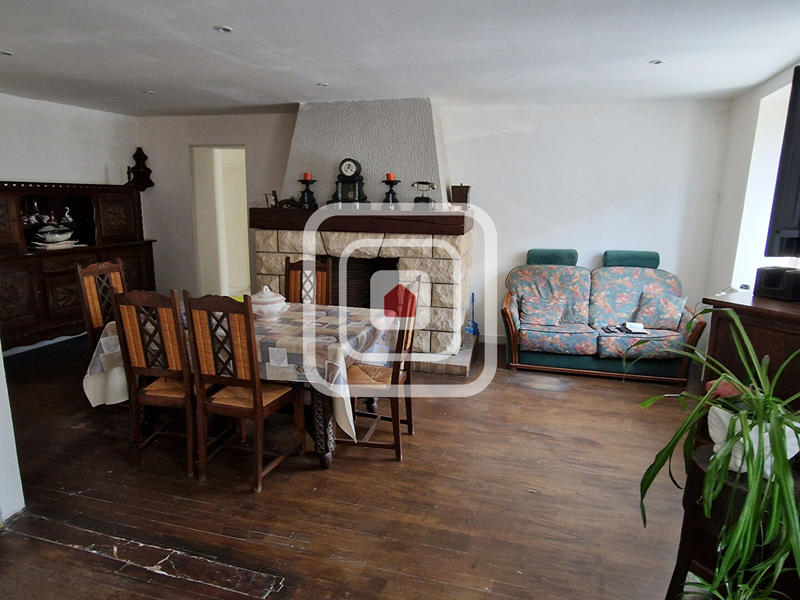 Maison - 155 m² - 6 pièces