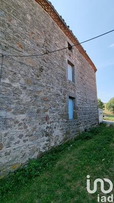 Maison - 300 m² - 5 pièces