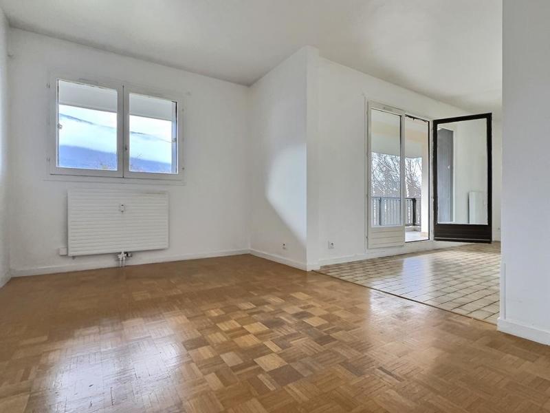 Appartement - 82 m² - 3 pièces